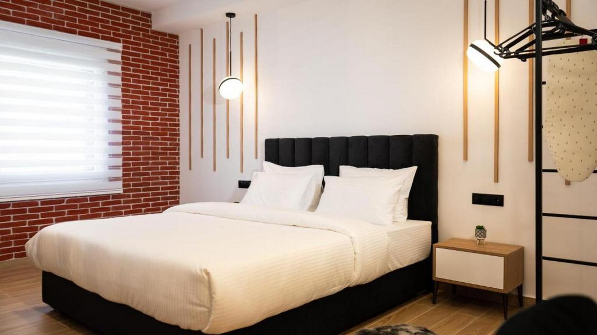 Centro Urban Suites Kalambaka Habitación foto